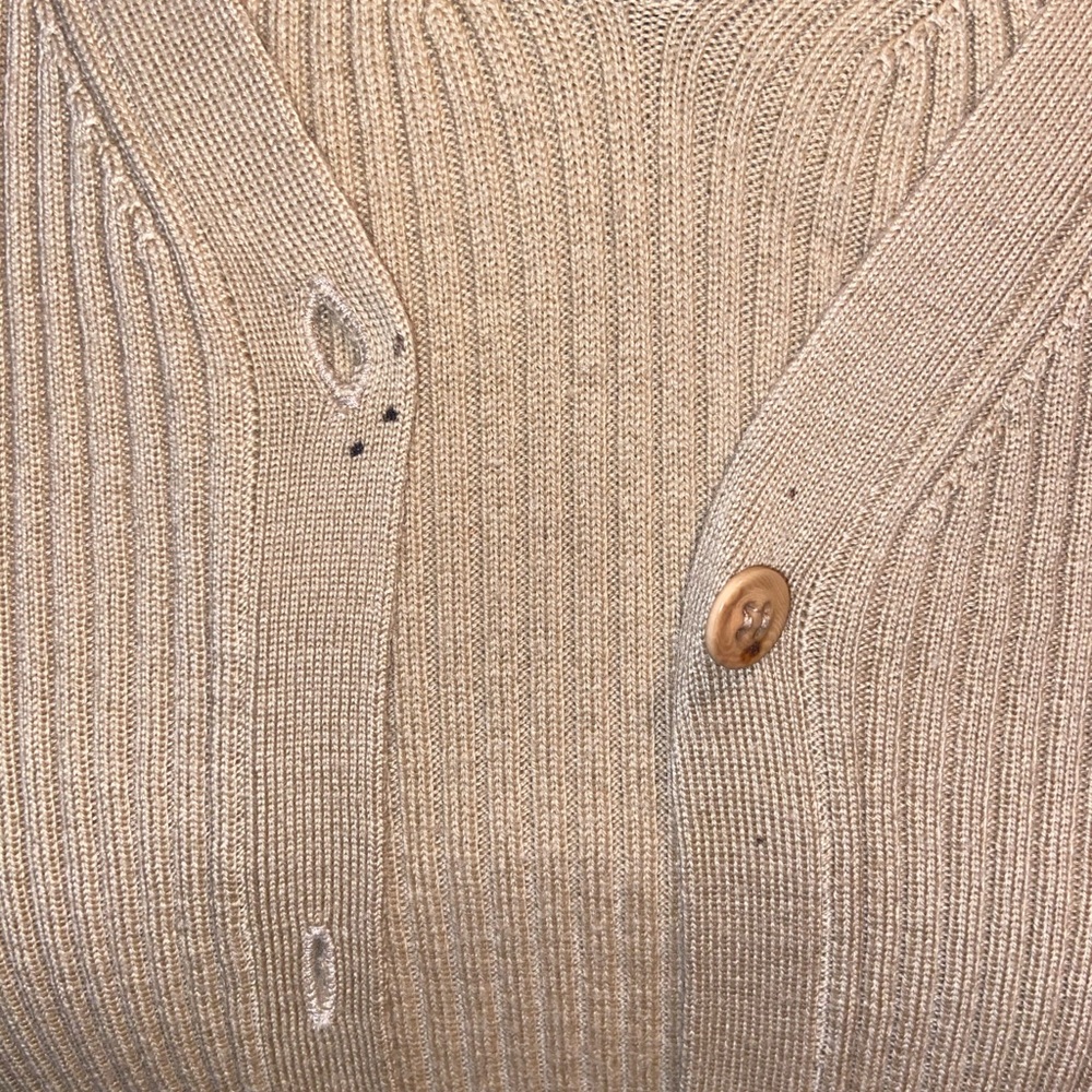 Sweater - Picture 5 of 6